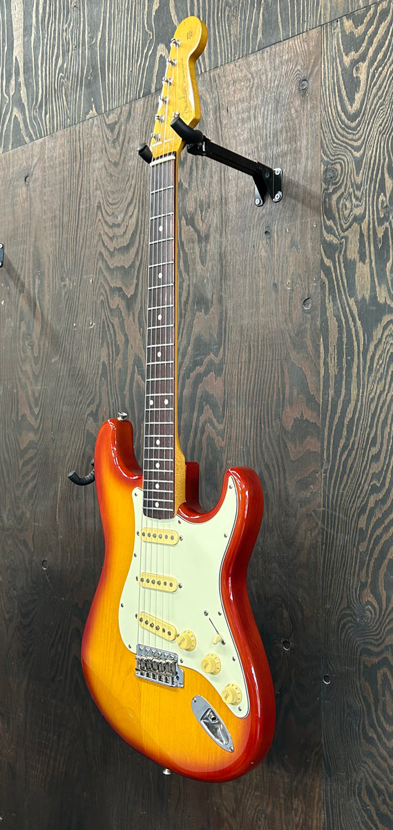 中古] リフレット済み Fender Japan ST62 TX #Q090307 メンテナンス