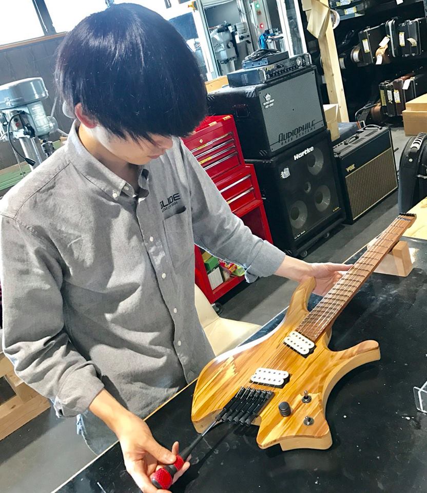 Skervesen Shoggie 6 Spalted Maple Top – GLIDE