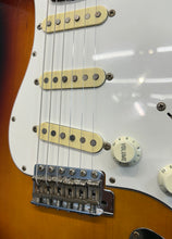 画像をギャラリービューアに読み込む, [中古] リフレット済み Fender Japan ST62 #N16244 メンテナンスパック付き
