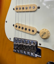 画像をギャラリービューアに読み込む, [中古] リフレット済み Fender Japan ST62 TX #Q090307 メンテナンスパック付き